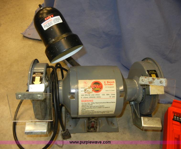 image for item 2117 Assorted tools