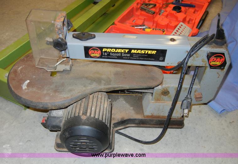 image for item 2117 Assorted tools