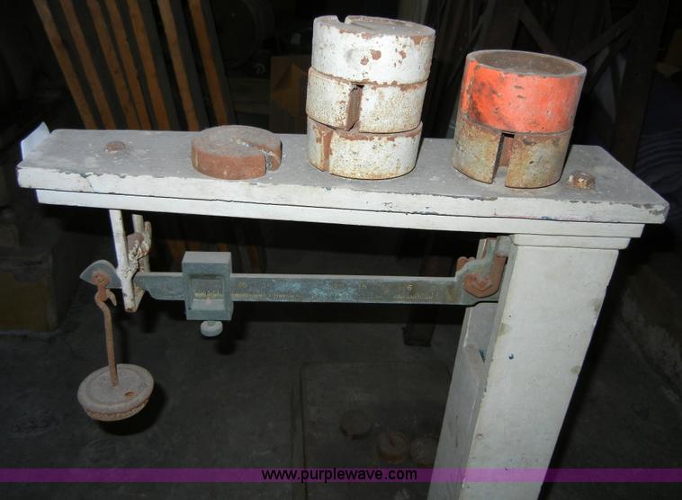 image for item 2121 (3) scales