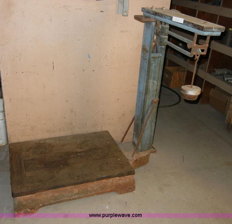 image for item 2121 (3) scales