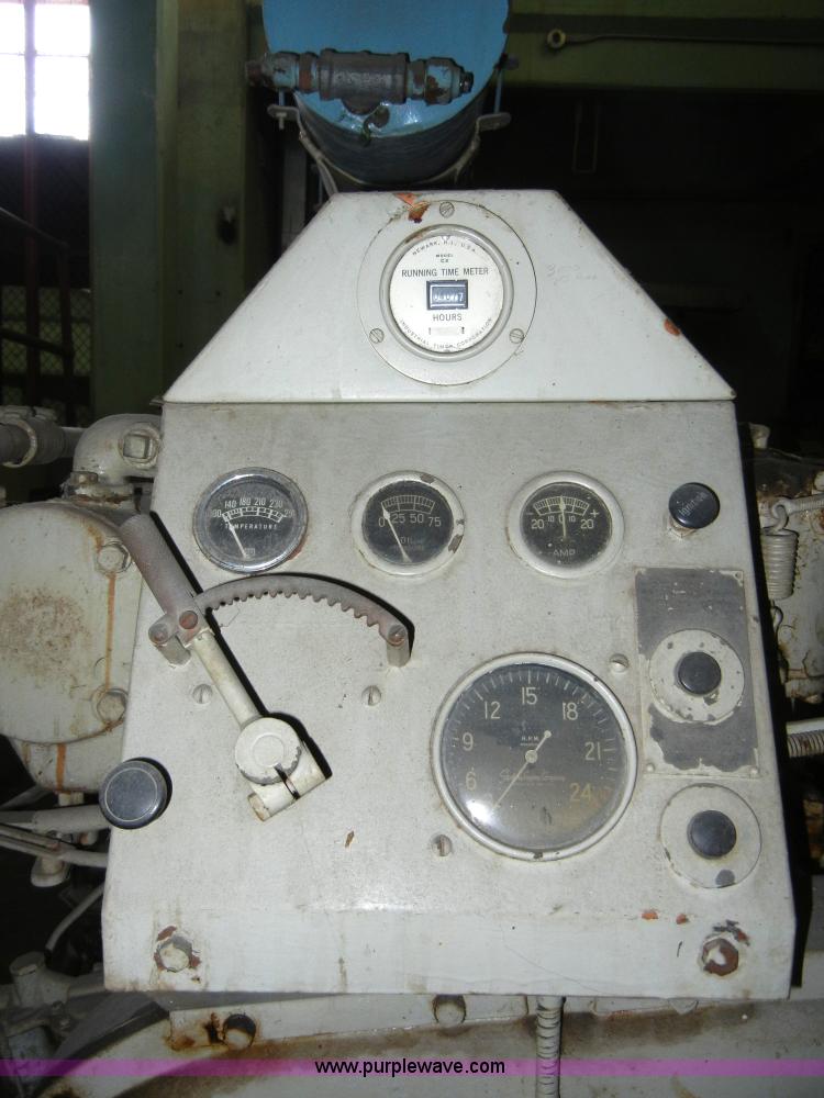 image for item 2124 Sterling engine