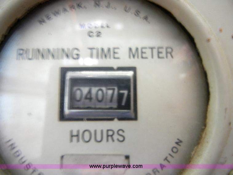 image for item 2124 Sterling engine