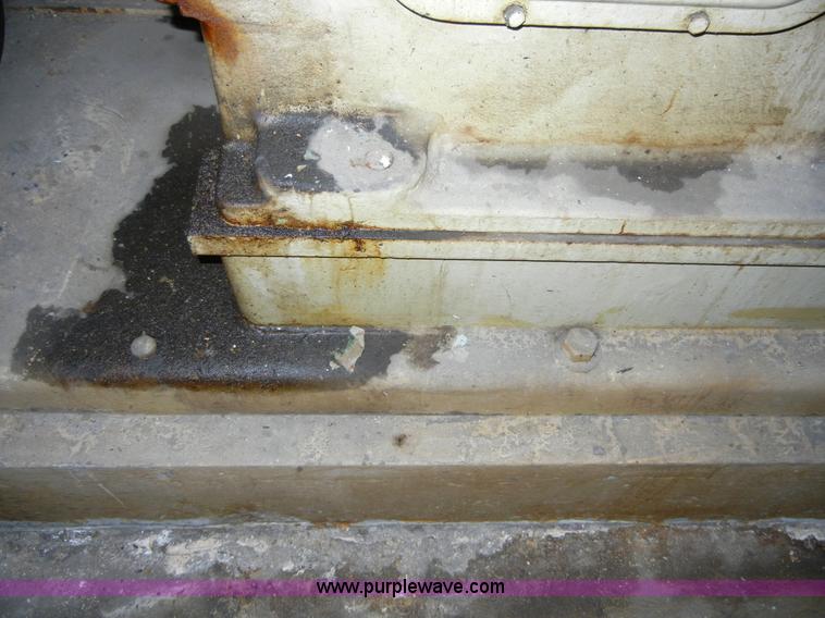 image for item 2124 Sterling engine