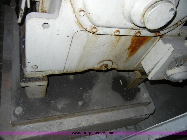 image for item 2124 Sterling engine