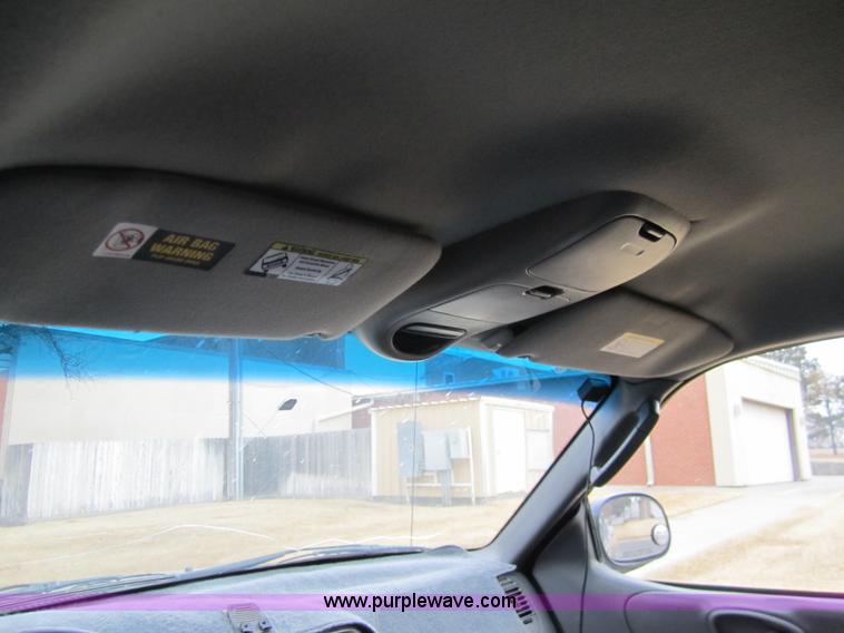 image for item 2988 2003 Ford F150 XLT Supercab pickup truck