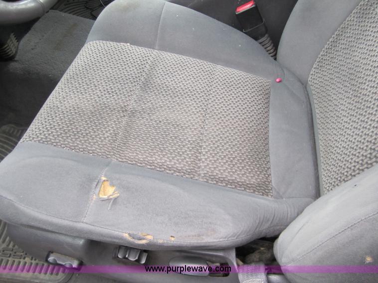 image for item 2988 2003 Ford F150 XLT Supercab pickup truck