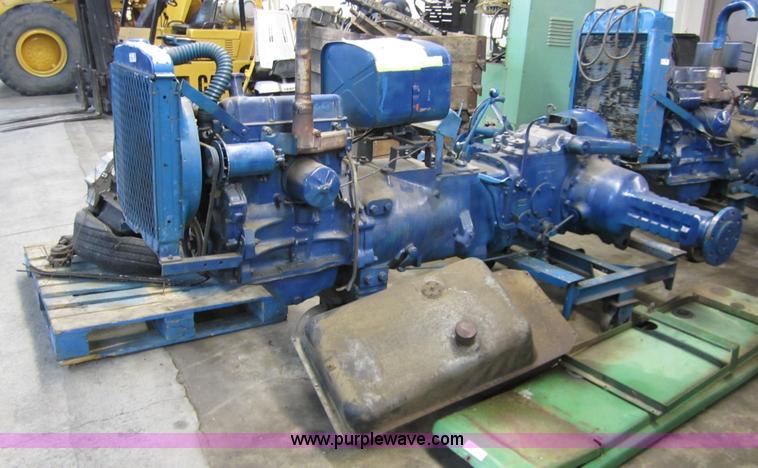 image for item 3271 Ford tractor drive train