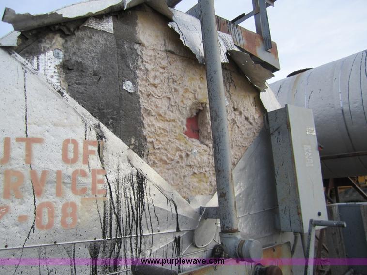 image for item 3343 Insulated asphalt tank