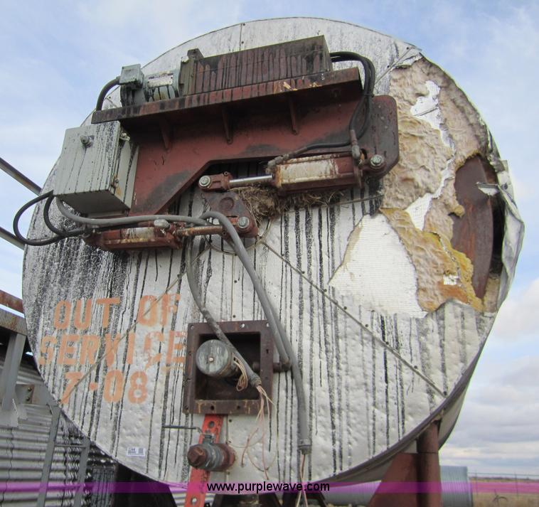 image for item 3344 Insulated asphalt tank