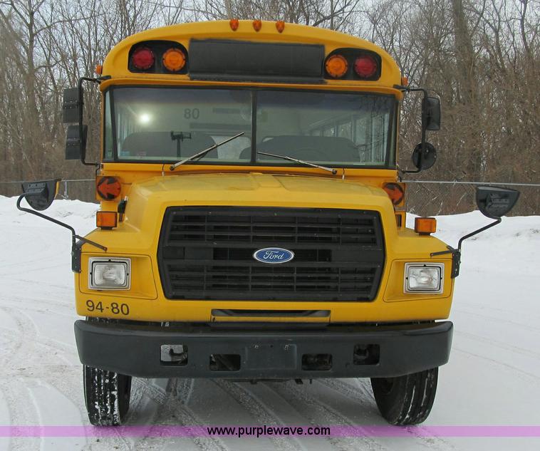 image for item 3599 1994 Ford B700 school bus