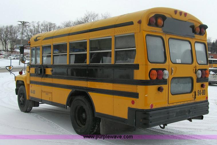 image for item 3599 1994 Ford B700 school bus