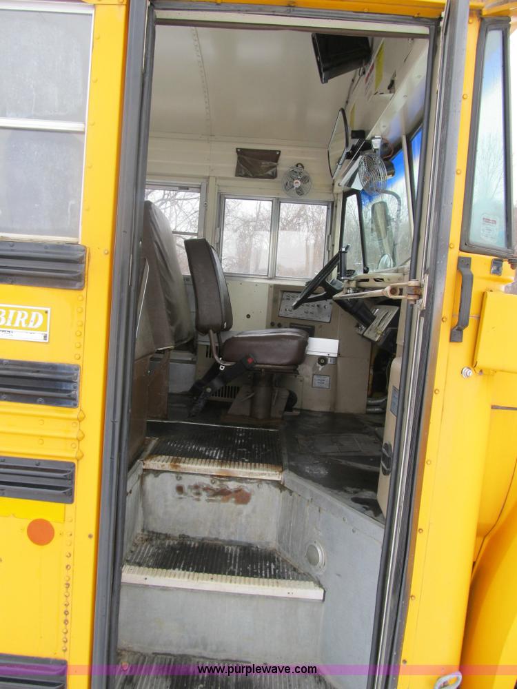 image for item 3599 1994 Ford B700 school bus