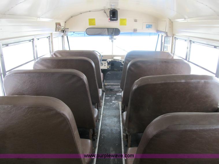 image for item 3599 1994 Ford B700 school bus
