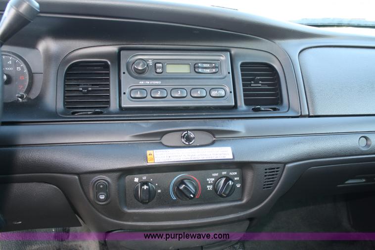 image for item 4747 2008 Ford Crown Victoria Police Interceptor