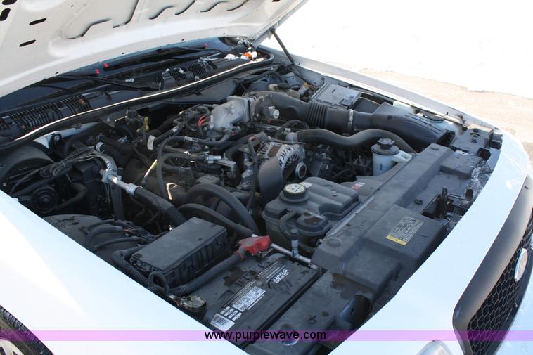 image for item 4747 2008 Ford Crown Victoria Police Interceptor