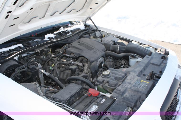 image for item 4749 2005 Ford Crown Victoria Police Interceptor