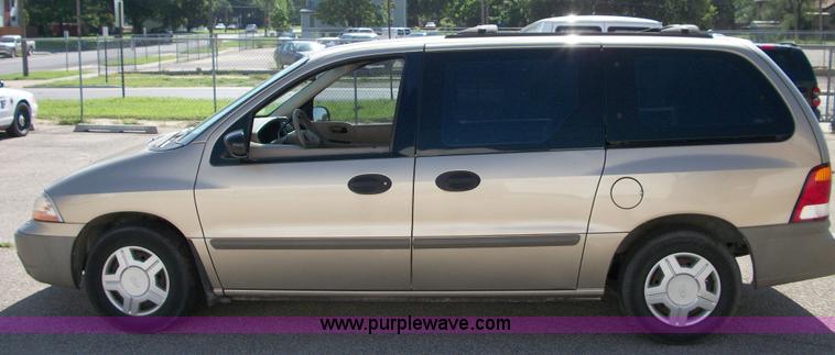 image for item 5122 2001 Ford Windstar