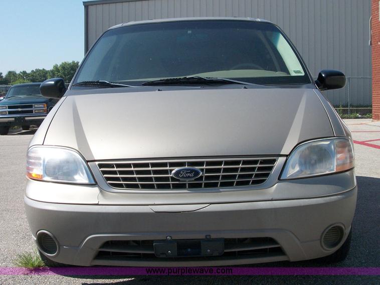 image for item 5122 2001 Ford Windstar
