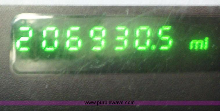 image for item 5122 2001 Ford Windstar