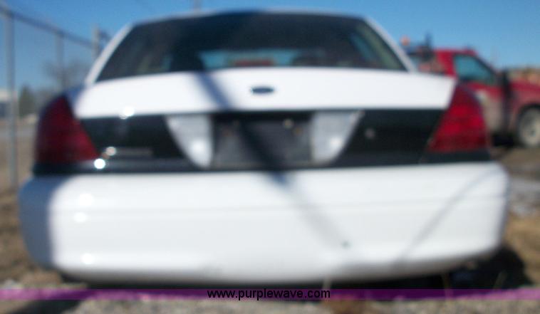 image for item 5123 2008 Ford Crown Victoria Police Interceptor