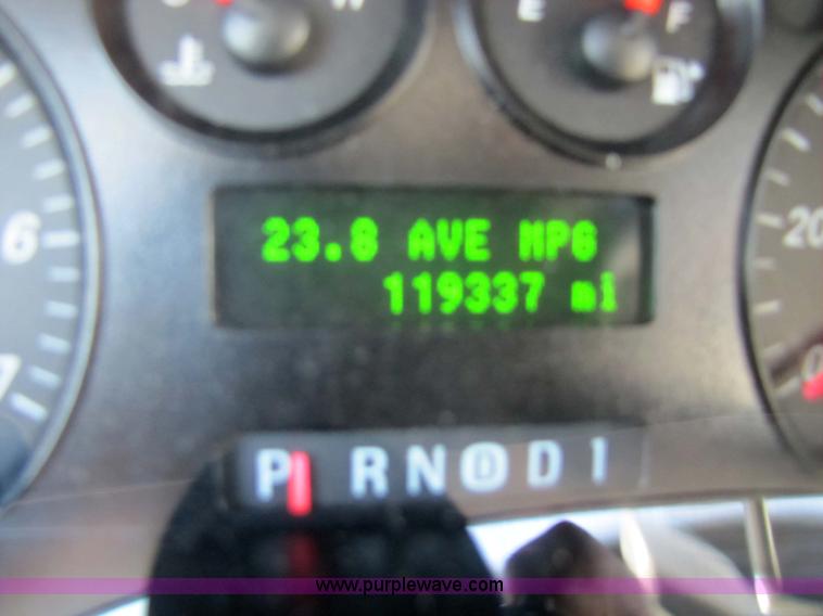 image for item 5210 2006 Ford Taurus SE