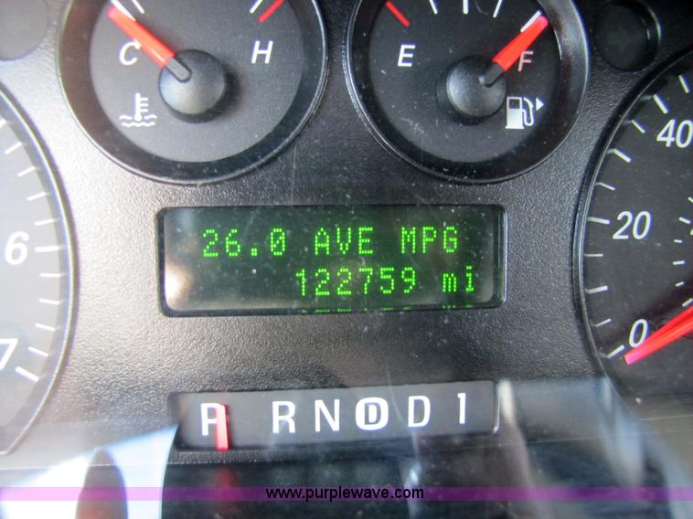 image for item 5211 2006 Ford Taurus SE