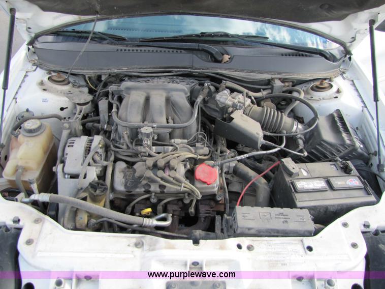image for item 5211 2006 Ford Taurus SE