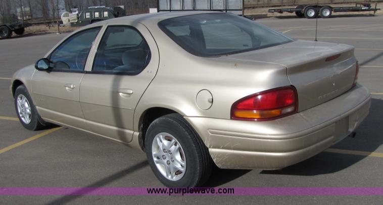 image for item 5212 2000 Dodge Stratus SE
