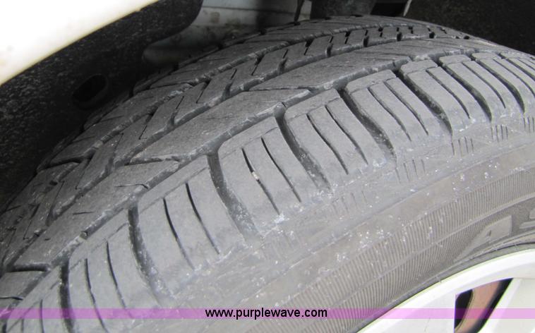 image for item 5213 2006 Ford Taurus SE