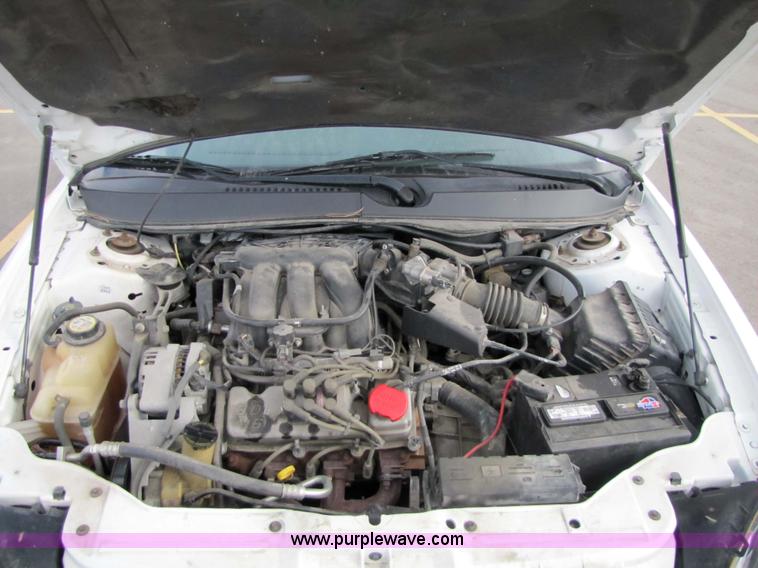 image for item 5213 2006 Ford Taurus SE