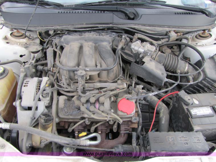 image for item 5215 2006 Ford Taurus SE