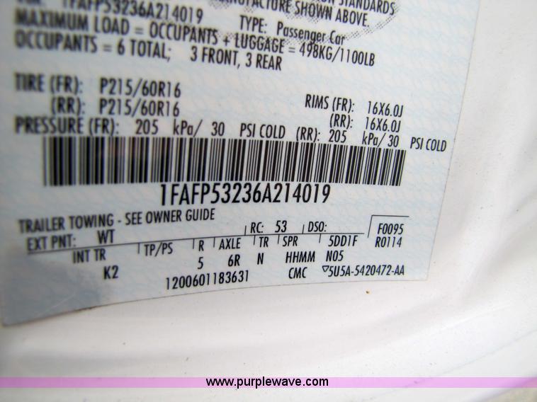 image for item 5215 2006 Ford Taurus SE