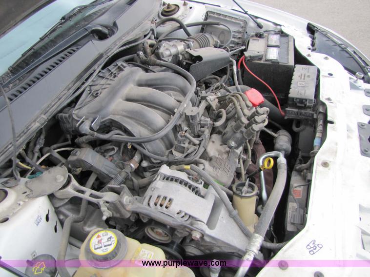 image for item 5216 2006 Ford Taurus SE