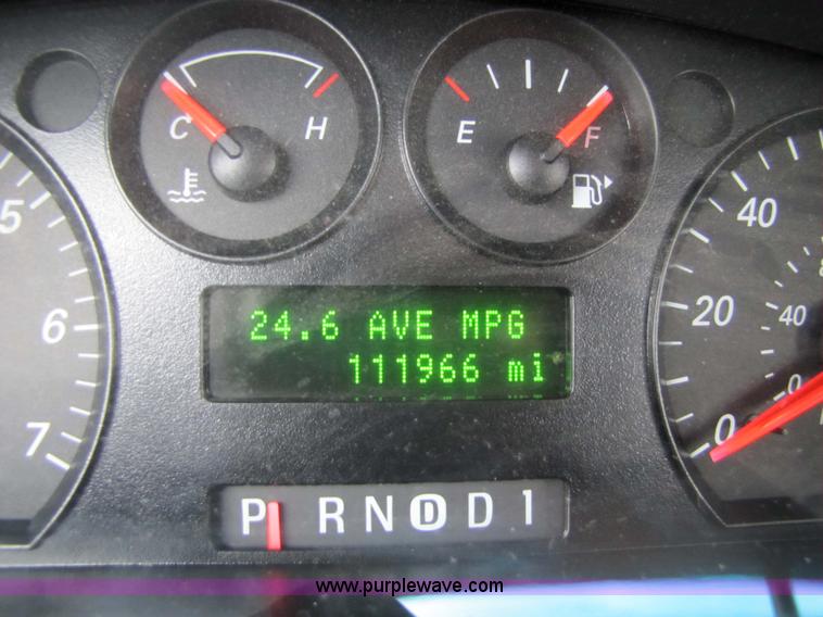 image for item 5217 2006 Ford Taurus SE