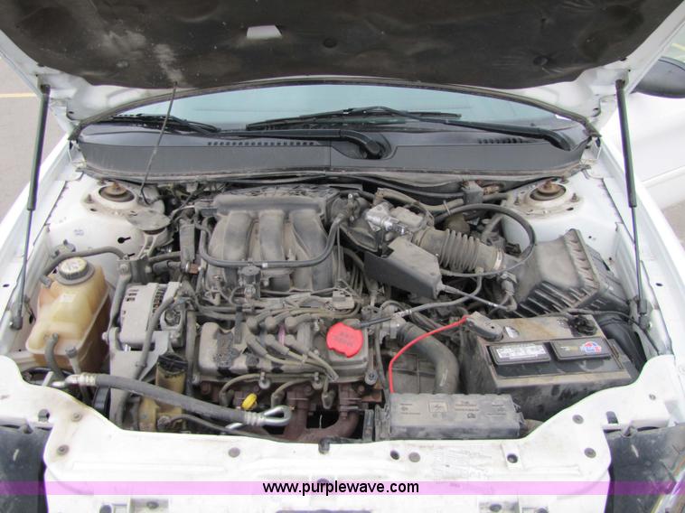 image for item 5217 2006 Ford Taurus SE