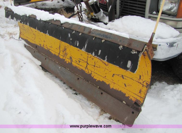 image for item 5227 1989 GMC K2500 SL Sierra  pickup truck