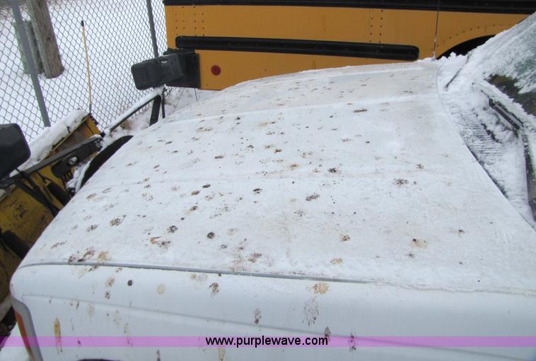 image for item 5227 1989 GMC K2500 SL Sierra  pickup truck