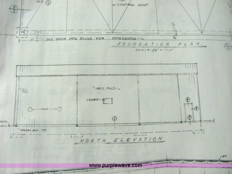 image for item 6120 1987 steel hangar building