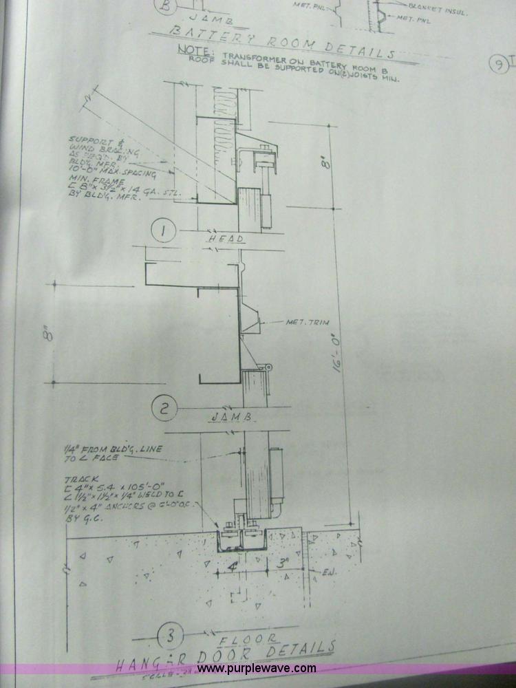 image for item 6120 1987 steel hangar building