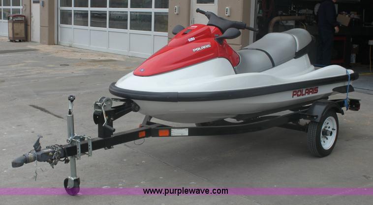 image for item 6283 2004 Polaris 1200 Genesis jet ski
