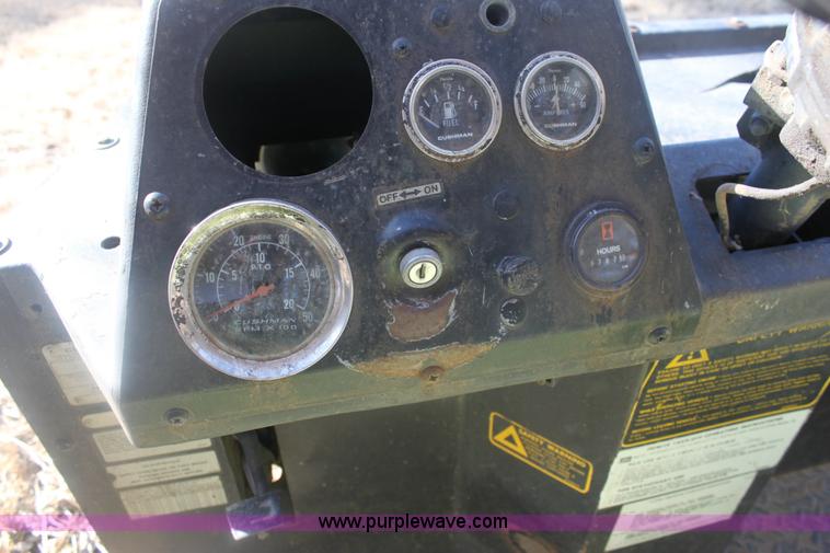 image for item 6295 Cushman utility vehicle