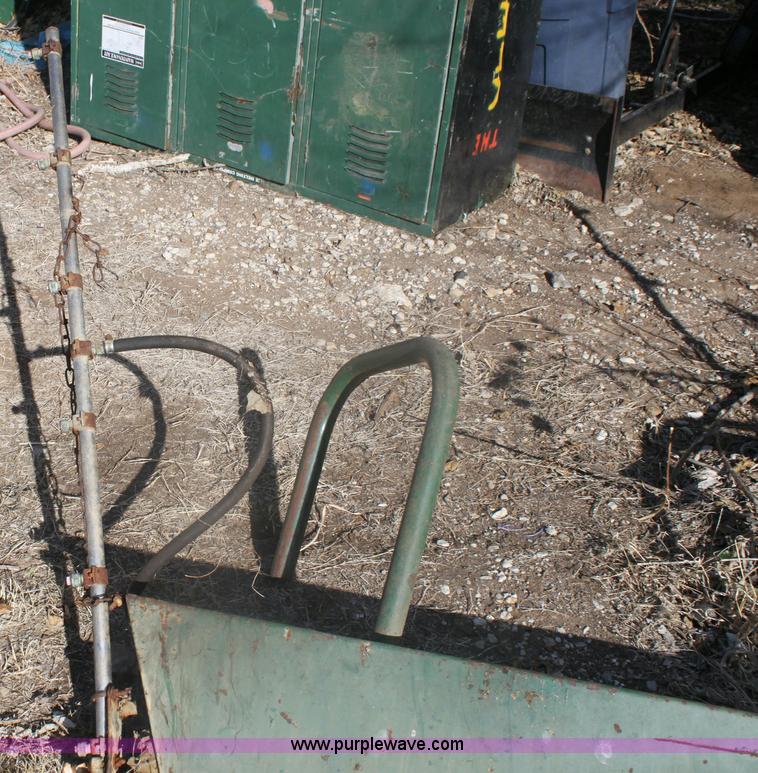 image for item 6296 Broyhill 100 gallon sprayer