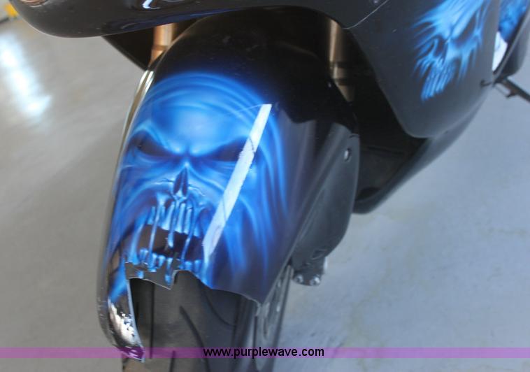 image for item 6307 2004 Suzuki Hayabusa GSX 1300R motorcycle