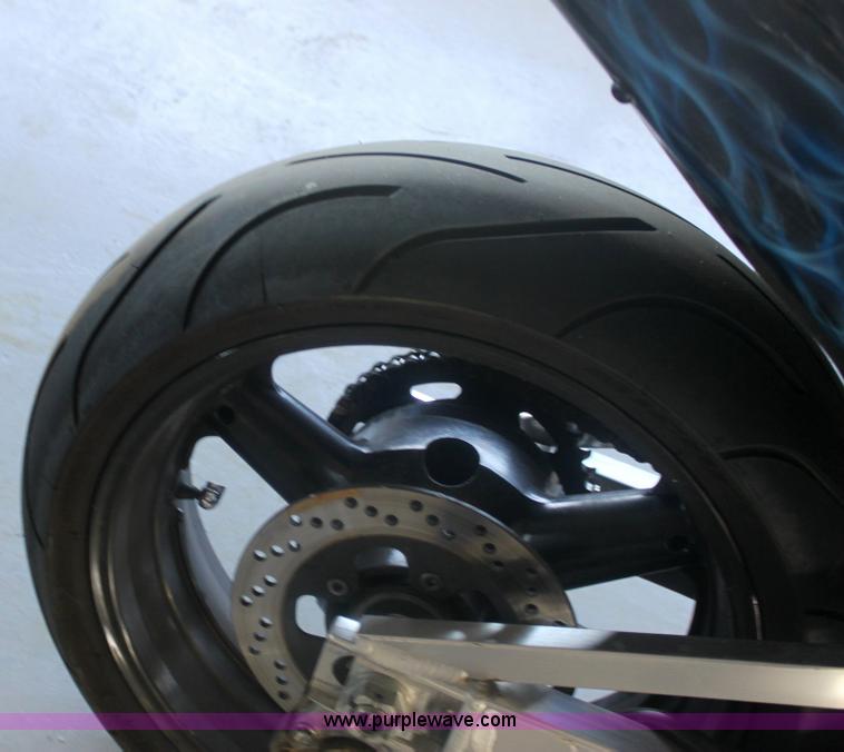 image for item 6307 2004 Suzuki Hayabusa GSX 1300R motorcycle