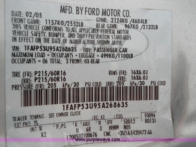 image for item 7808 2005 Ford Taurus SE