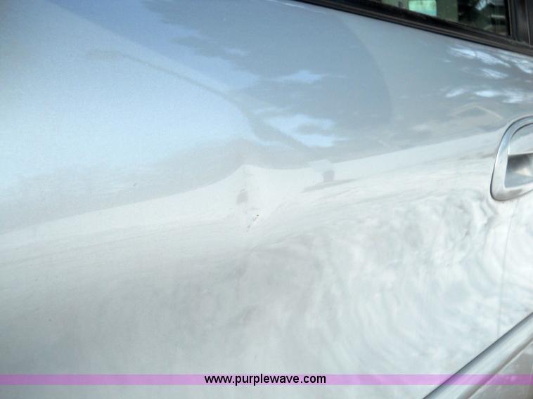 image for item 7808 2005 Ford Taurus SE