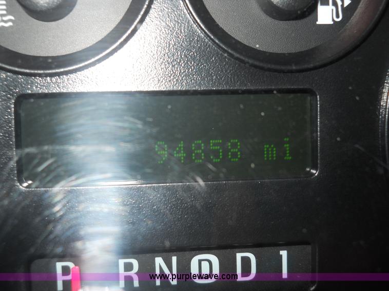 image for item 7808 2005 Ford Taurus SE