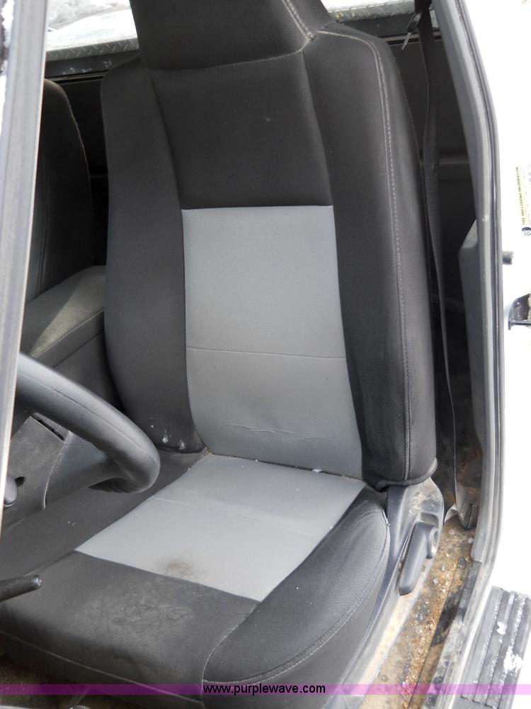 image for item 7809 2006 Ford Ranger supercab pickup truck