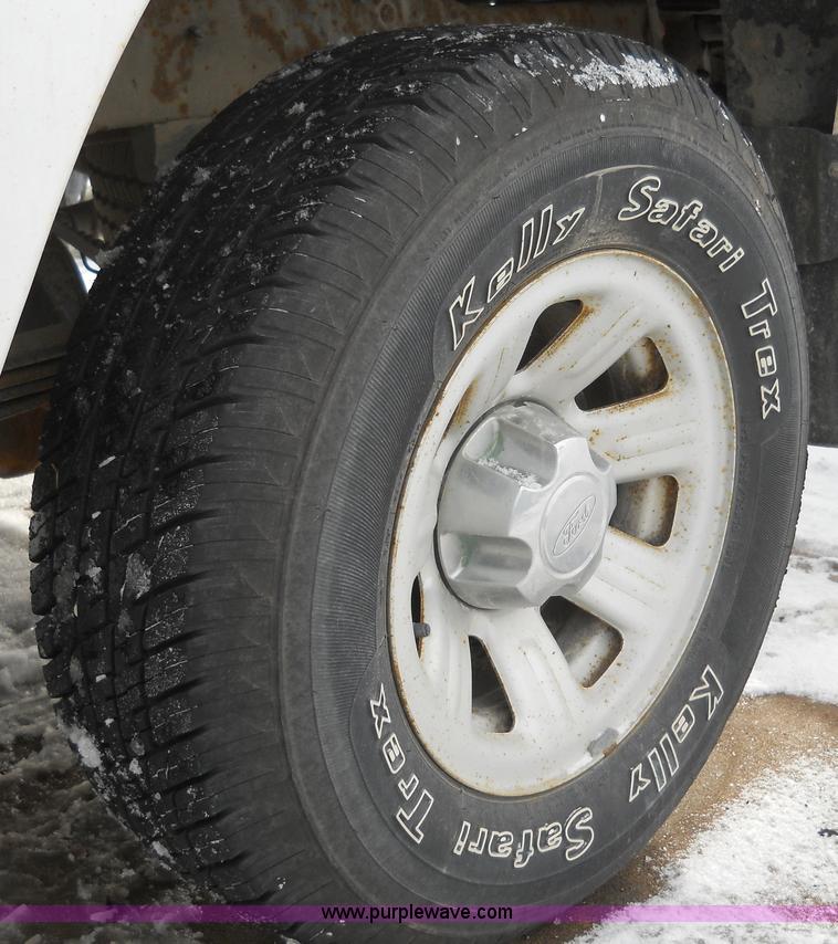 image for item 7809 2006 Ford Ranger supercab pickup truck