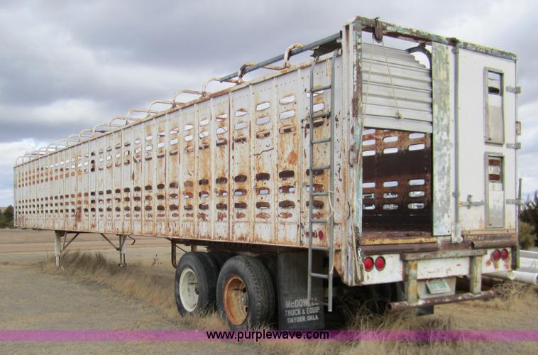 image for item 3318 1973 Hobbs 50' stock trailer